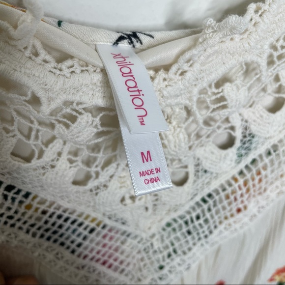Xhilaration Cold Shoulder Crochet Floral Mini Dress - Medium - Picture 10 of 11